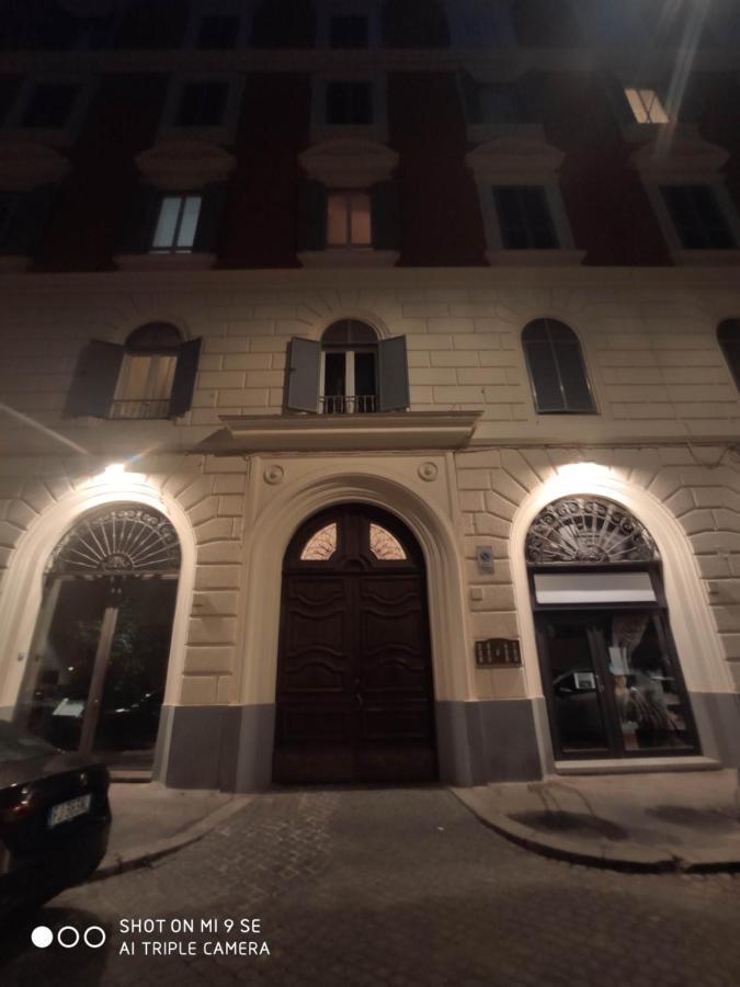 ローマ Double B Ferruccio I Bed & Breakfast エクステリア 写真